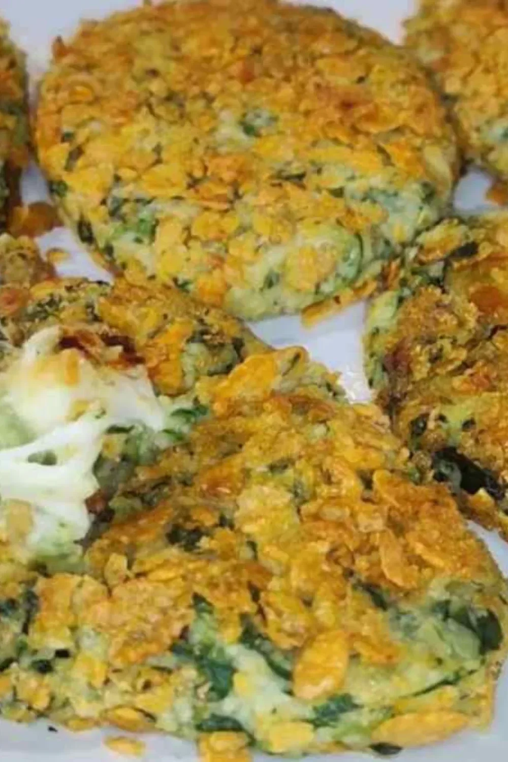 Croquettes aux épinards et aux pommes de terre dorées et croustillantes