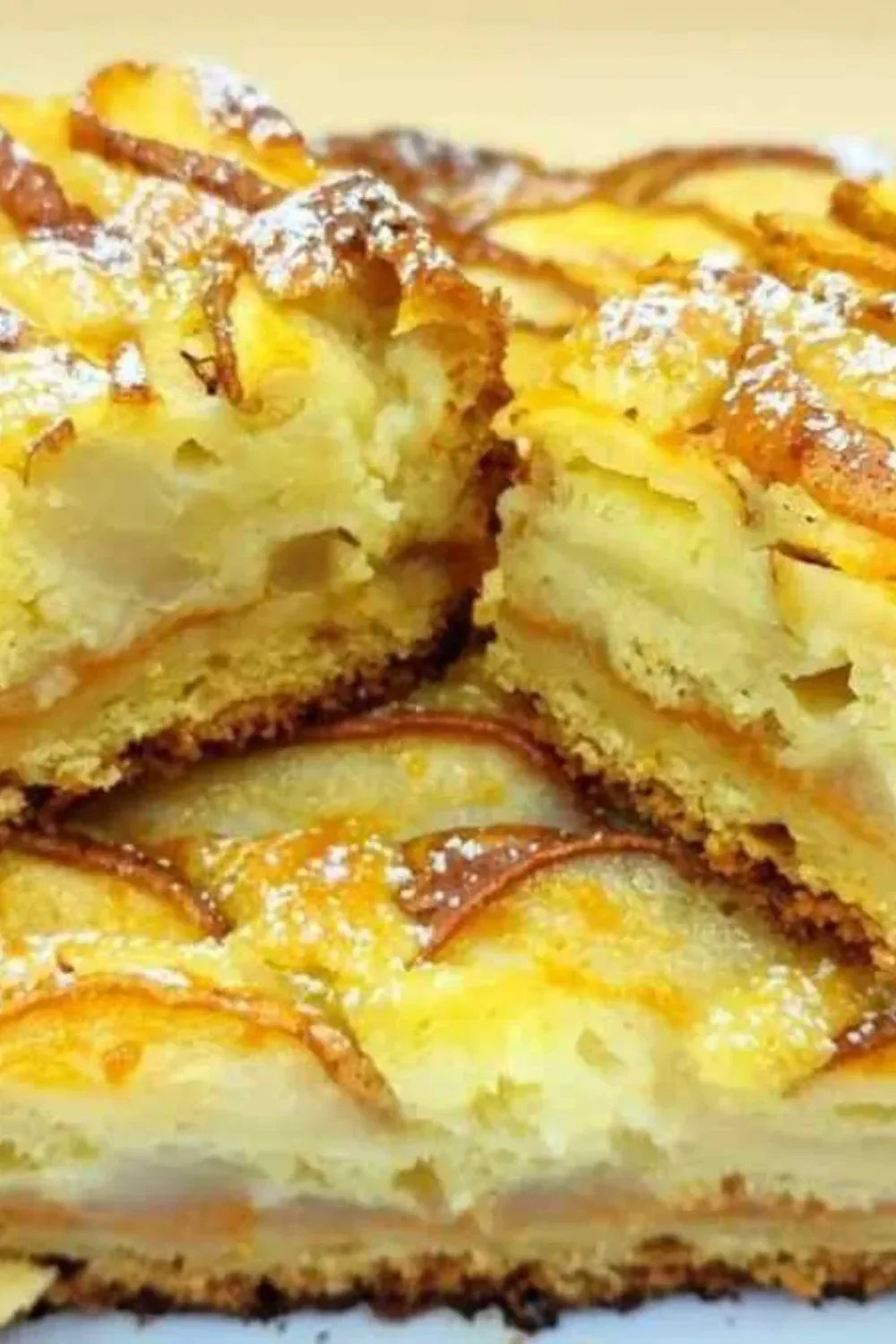 Tarte légère aux poires, un dessert délicieux et élégant.