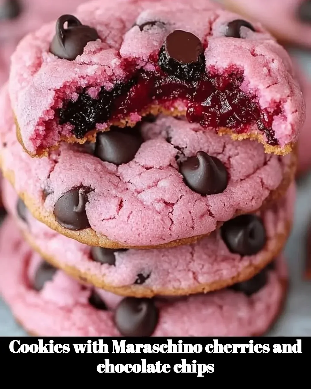 Cookies moelleux aux cerises Maraschino et pépites de chocolat fondantes.